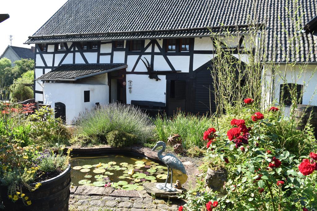 Das Pautzen Haus Daun Exterior foto